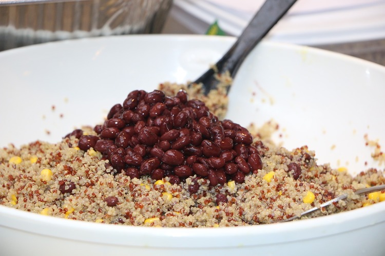 Quinoa Recipe - Quinoa Salad with Kidney Beans and Corn
