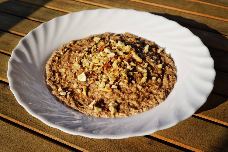 Quinoa Oatmeal with Pine Nuts and Walnuts Recipe